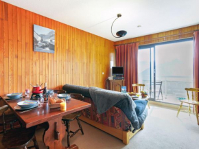 Apartment Simiane-2 by Interhome